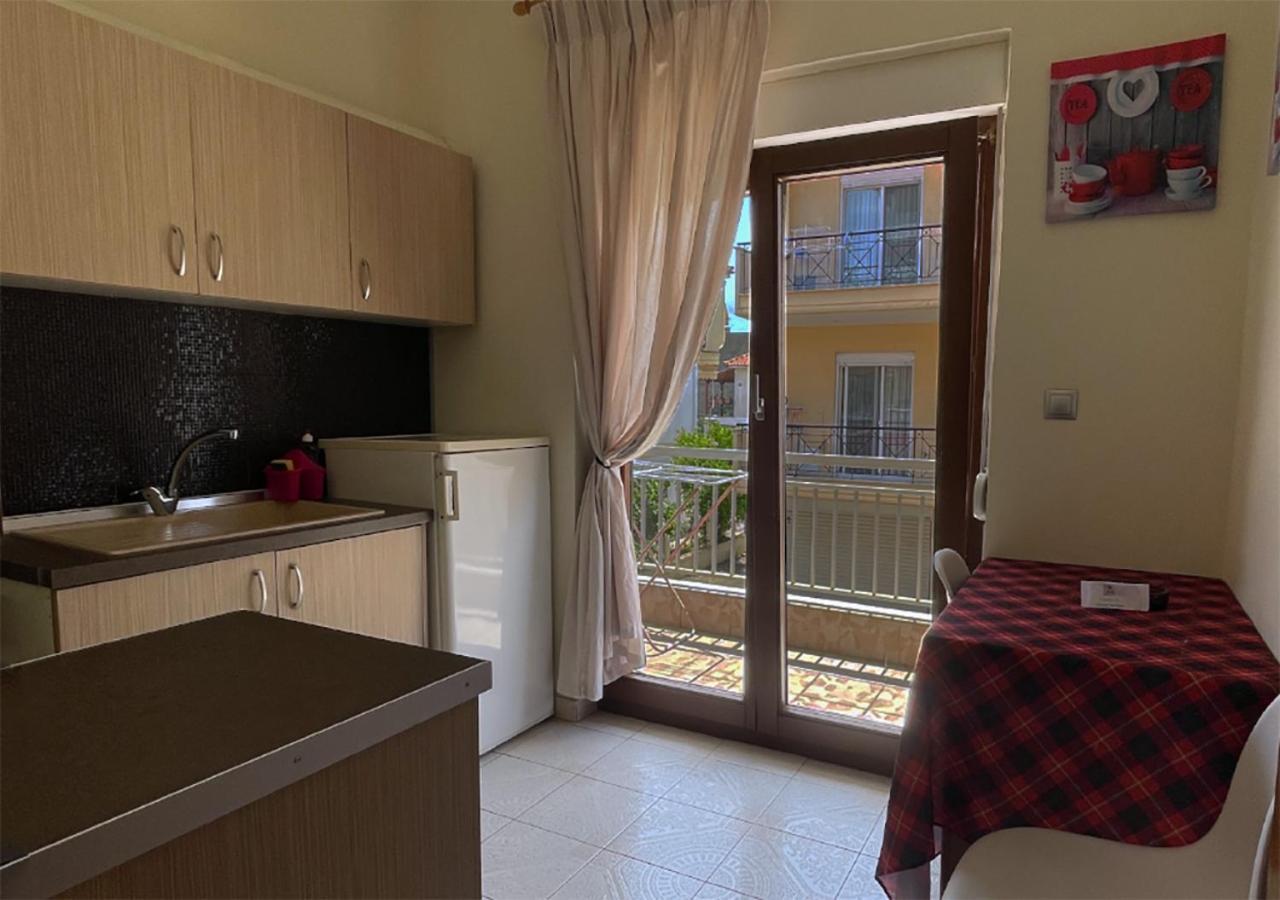 Niki Apartments Paralia Dionisiou Extérieur photo